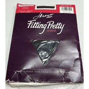 Hanes Fitting Pretty Sheer Sandalfoot Nylon Pantyhose Queen Size 1X Barely Black